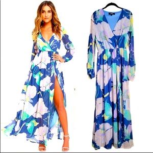 Lulu’s Wondrous Water Lilies Blue Floral Maxi M
